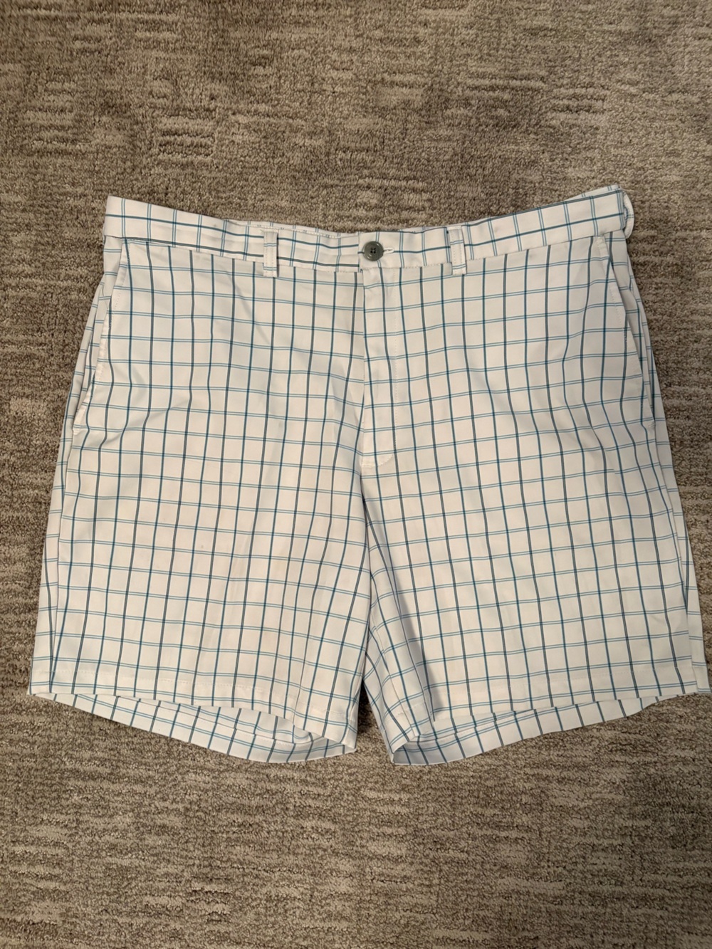 Haggar White Shorts with Blue Windowpane